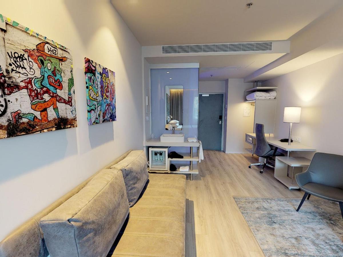 Link Hotel & Hub By Dan Hotels Тел Авив Екстериор снимка