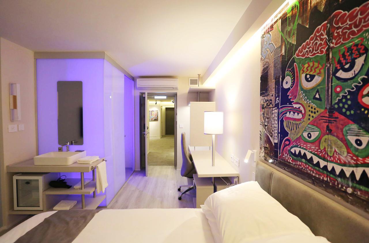 Link Hotel & Hub By Dan Hotels Тел Авив Екстериор снимка