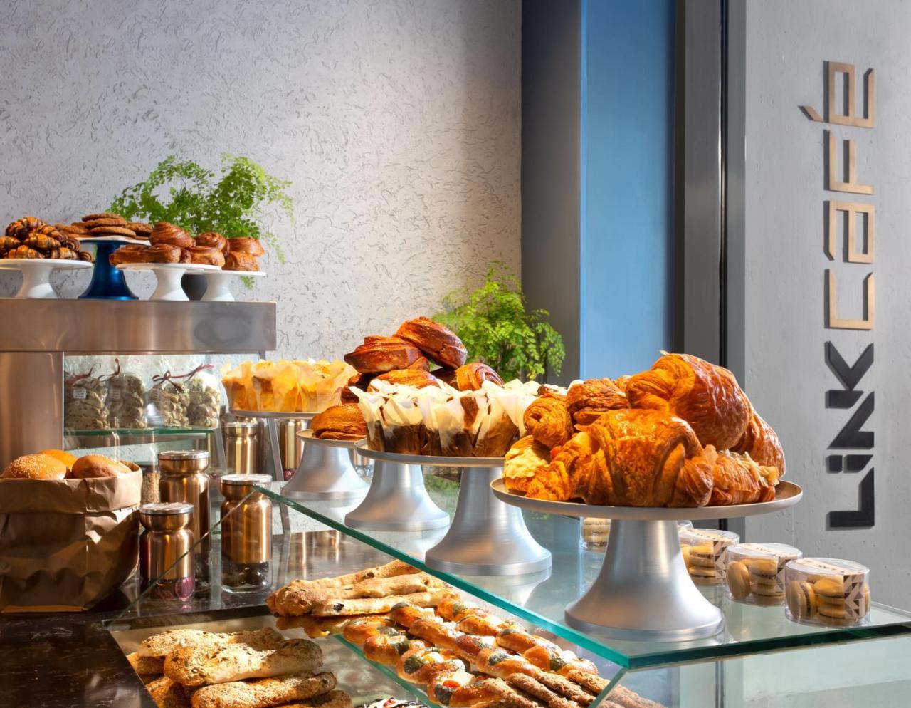 Link Hotel & Hub By Dan Hotels Тел Авив Екстериор снимка